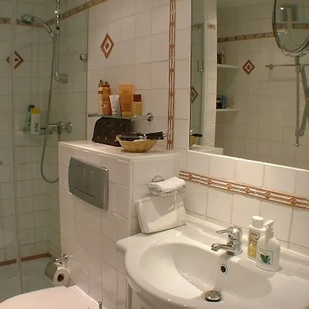 Hotel Apts Parque Mar 5*